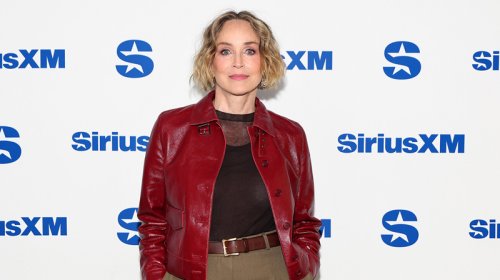 68 yaşlı Şeron Stoun plastik əməliyyat şübhələri ilə gündəmdə