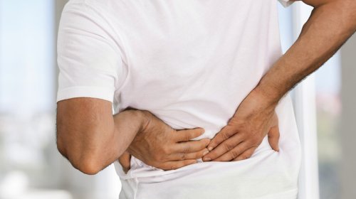 Xroniki bel ağrısının yeni səbəbi aşkar edildi