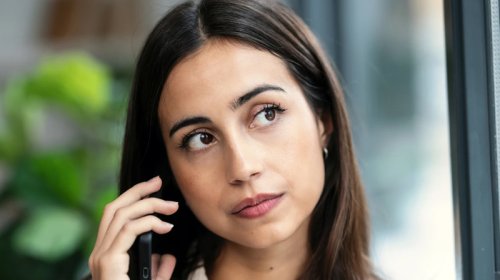 Ağıllı insanlar adətən bir spesifik emosiya hiss edirlər: Onu adi insanın anlaması çətindir