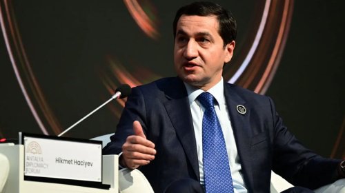 Hikmət Hacıyev: Azərbaycan regional sahibliyin qəti tərəfdarıdır