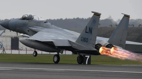 Səmanın ağası F-15 niyə heç vaxt təyyarədaşıyan gəmilərə enə bilməyib?