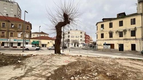 Məşhur kurort şəhərinin izdihamlı ərazisinin altında qədim Roma dəfnləri tapıldı