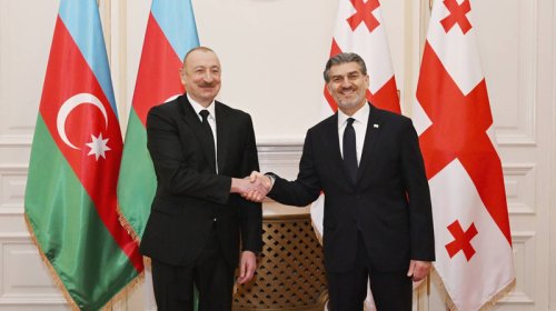 İlham Əliyev Gürcüstan Prezidentini təbrik etdi