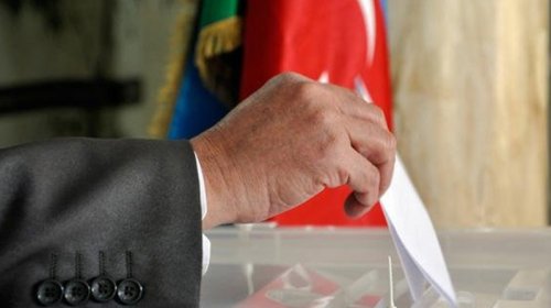 Azərbaycanda ən yaşlı seçicilər onlardır - 106 və 136 yaşları var
