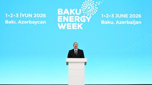 Prezident "Baku Energy Forum"un rəsmi açılış mərasimində iştirak edir - FOTO
