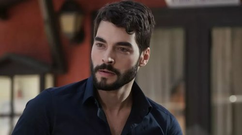 Akın Akınözü ekranlara qayıdır
