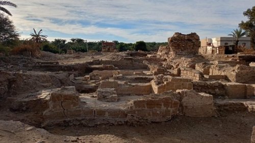 Misirdə 2500 illik məbədin qalıqları aşkar edildi: Qədim tikili nəyi gizlədir?