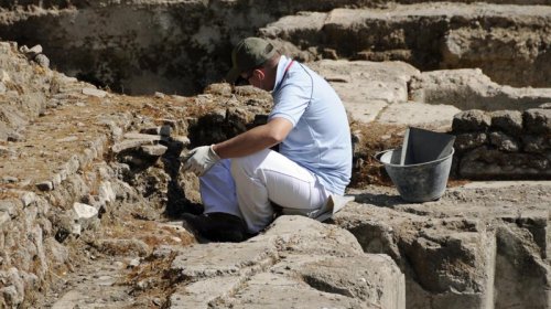 Arxeoloqlar unikal Bibliya relikviyası tapdı: "Əhd sandığı"nın sirri açıla bilər