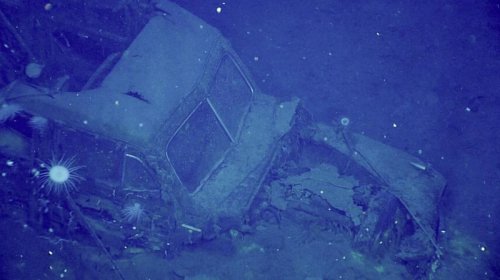 Okeanın dibində nadir "Ford" avtomobili tapıldı: 80 il əvvəl ora necə düşüb?