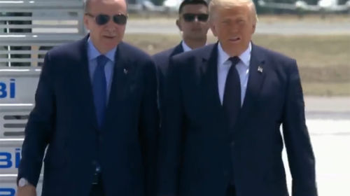 Tramp Türkiyədə - Ərdoğan özü qarşıladı