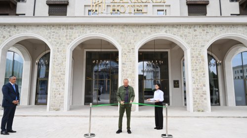 "Xankəndi" hotelinin açılışında iştirak etdi - FOTO