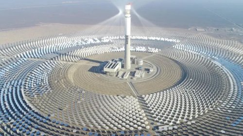 Çində Günəş elektrik stansiyası Günəş batdıqdan sonra daha 8 saat işləyir