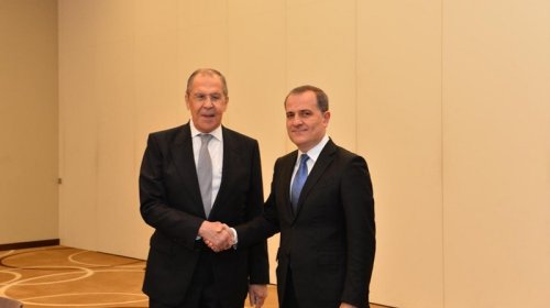 
Azərbaycan XİN Ceyhun Bayramov və Lavrovun müzakirə etdiyi məsələləri açıqladı
