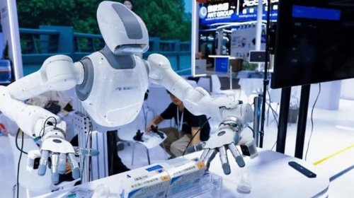 Çində robotları düşüncə gücü ilə idarə etmək üçün platforma təqdim edildi