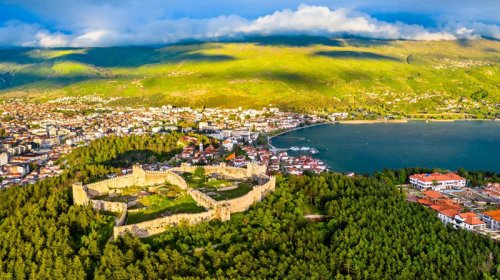 Avropanın ən ucuz ölkələrindən biri: Burada qitənin ən qədim gölü yerləşir