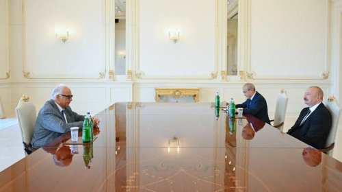 İlham Əliyev Dünya Güləş Birliyinin prezidentini qəbul etdi - FOTO