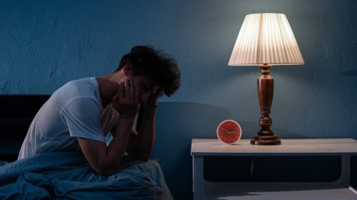 Somnoloq yayda yuxu problemlərinin gözlənilməz səbəblərini açıqladı