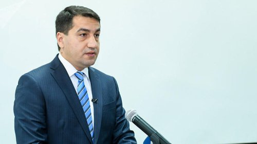 Hikmət Hacıyev: Prezident İlham Əliyev müharibəni, həm də sülhü qazanıb