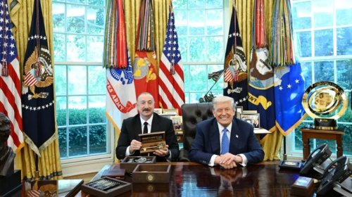 İlham Əliyevlə Donald Tramp arasında telefon danışığı oldu