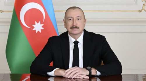 İlham Əliyev sinqapurlu həmkarını təbrik edib