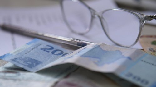 Dövlət büdcəsinin profisiti 3 milyard manatı ötüb