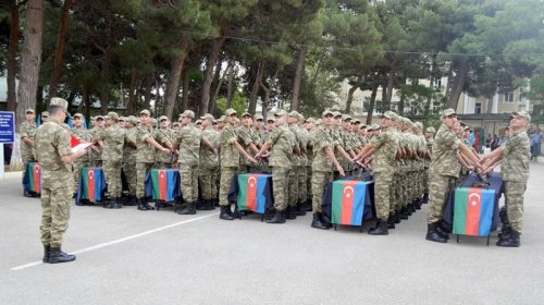 Hərbi xidmətin müddətinin azaldılması ilə bağlı AÇIQLAMA