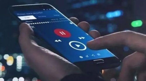 
Məktəbli forması ilə bağlı səs yazısı yayıldı: Təhsil İdarəsi açıqlama verdi
