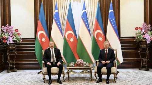 Azərbaycan və Özbəkistan əlaqələri möhkəmlənir