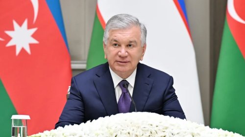 Şavkat Mirziyoyev Mehriban Əliyevanı təbrik etdi