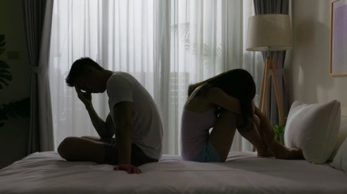 İnsan ayrılıqdan sonra niyə fiziki ağrı hiss edə bilər? - Alimlər izah tapdı