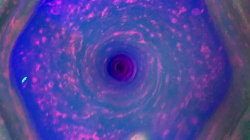 Saturnla bağlı təəccüblü kəşf: Tam 167 min kilometr