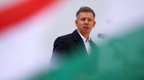 Peter Macar: Rusiya diplomatlarını ölkədən çıxarmaqla Macarıstan suverenliyini qoruyur