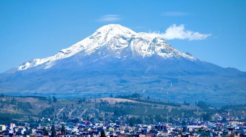 Dünyanın ən hündür dağı Everest deyil: Onu hansı zirvələr qabaqlayır?