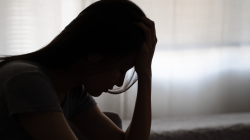 Psixoloq depressiya ilə payız kədəri arasındakı əsas fərqləri açıqladı