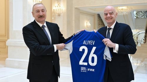 İlham Əliyev FIFA-nın prezidentini qəbul etdi - FOTO