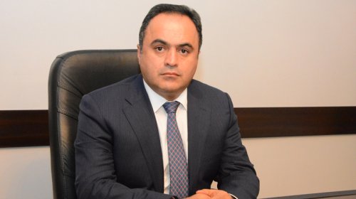 İcra başçısı 3 nəfərə vəzifə verdi
