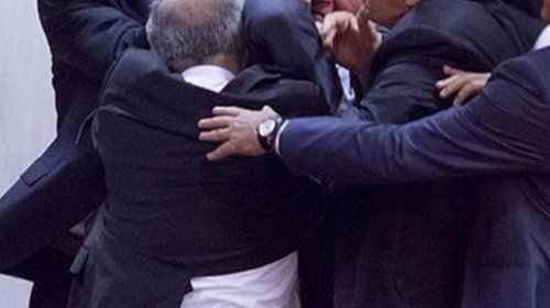 
Toyda döyülən şəxs xəstəxanada öldü