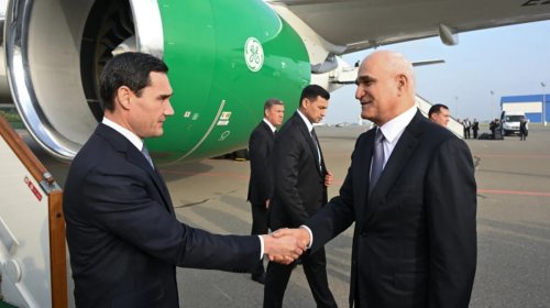 Türkmənistan Prezidenti Azərbaycana səfərə gəlib