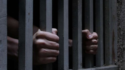 Azərbaycanda ömrünün yarısını həbsdə yatan ömürlük məhkum öldü
