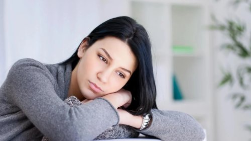Özünə güvəni az olan insanlar bu 3 ifadəni tez-tez işlədir