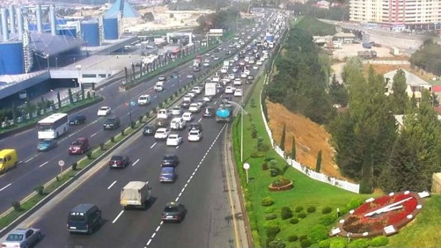 Bakı-Sumqayıt yolunun genişləndirilməsi nə vaxt başa çatır? (AÇIQLAMA)