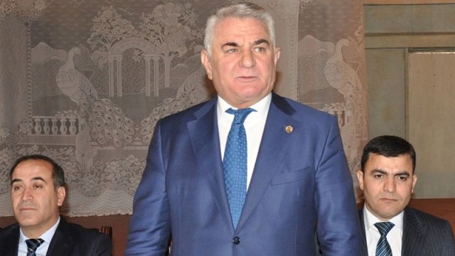 İcra başçısı ilə birgə saxlanılan müavinləri (FOTO) 