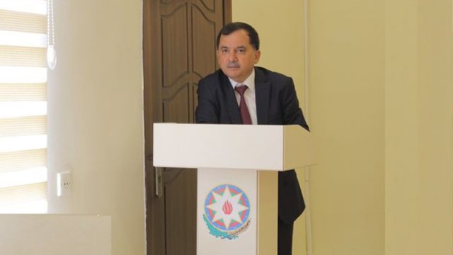 İcra başçısı oğluna yarım milyonluq lüks maşın aldı (FOTO)