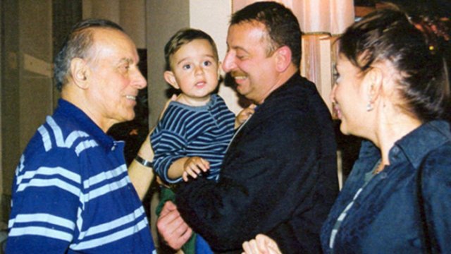 Heydər Əliyev FOTOLARDA