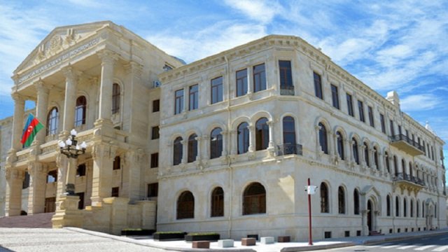 Baş prokurorluqdan məcburi köçkün qızlarla bağlı təkzib