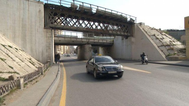 Bakıda yeni yol qovşağı yaradılır (FOTO)