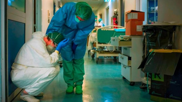 Azərbaycanda daha bir həkim koronavirusdan öldü (FOTO)