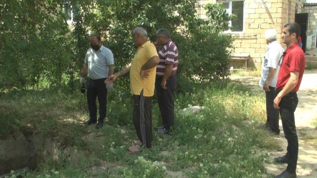 Yüz ailənin yaşadığı yüz problem: Keçilməz yollar, kanalizasiyasız ərazi - VİDEO