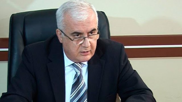 İsmət Abasov imicini dəyişdi (FOTO)