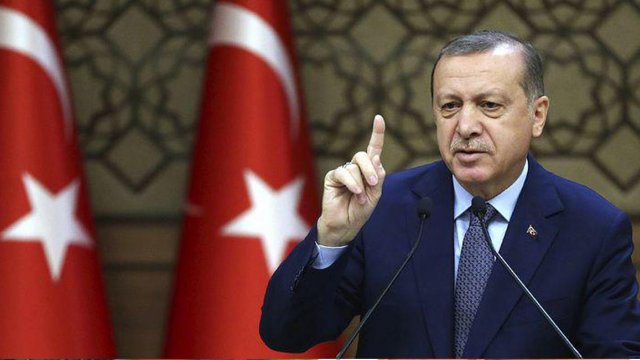 “Ərdoğan gəlib başınızı əzəcək” - Siyasi fəal ərəb dünyasını qarışdırdı